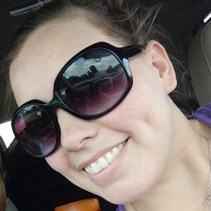 Meet your Posher, Mallory